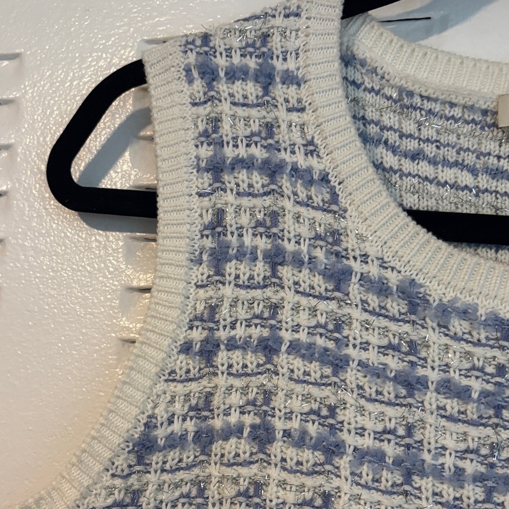 Laura Petites Blue & White Tweed Knit Sleeveless Top Chic Minimal Elegant - Picture 5 of 10